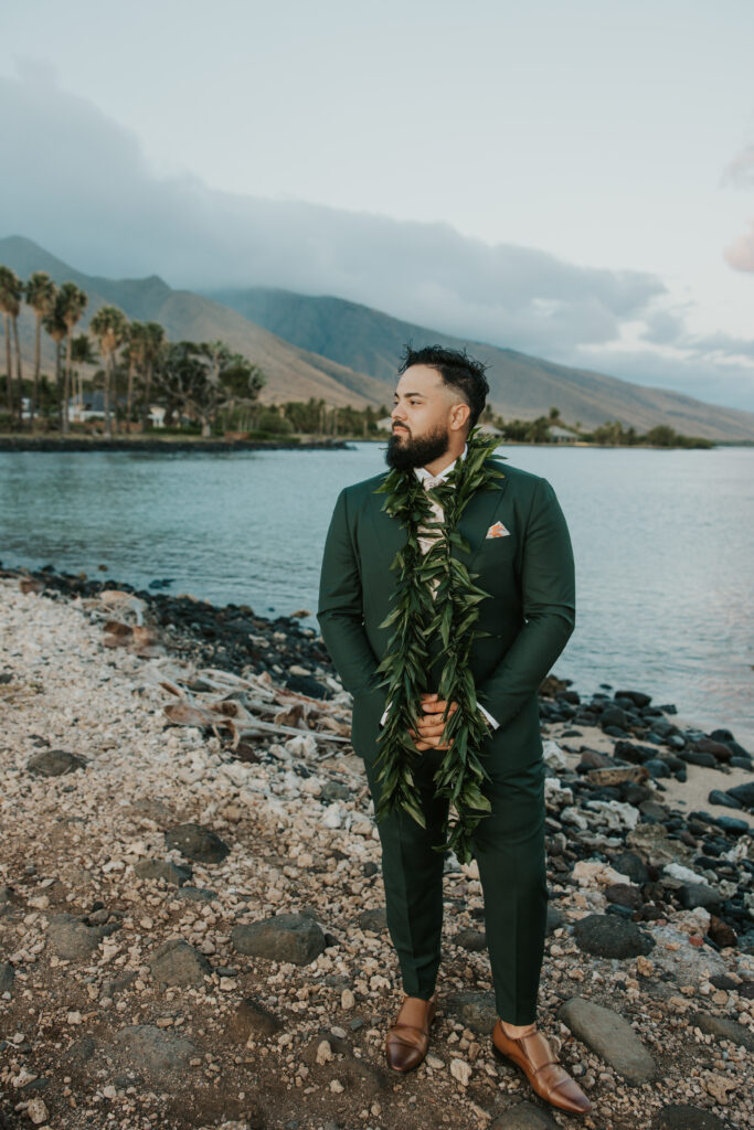 Maui Elopement Photographer captures groom wearing lei 